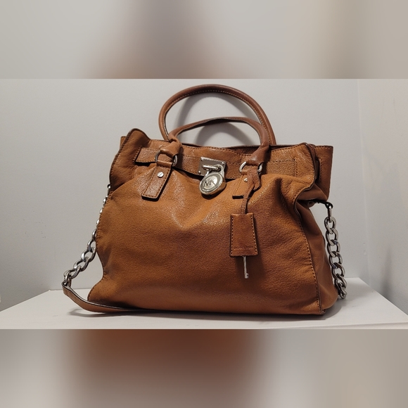 Michael Kors Hamilton Leather Bag - Picture 8 of 12